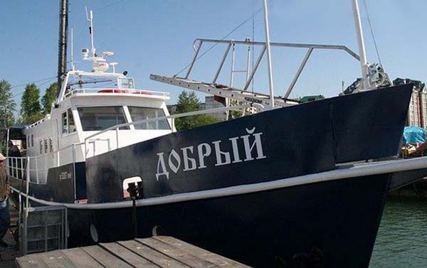 Теплоход «Добрый»